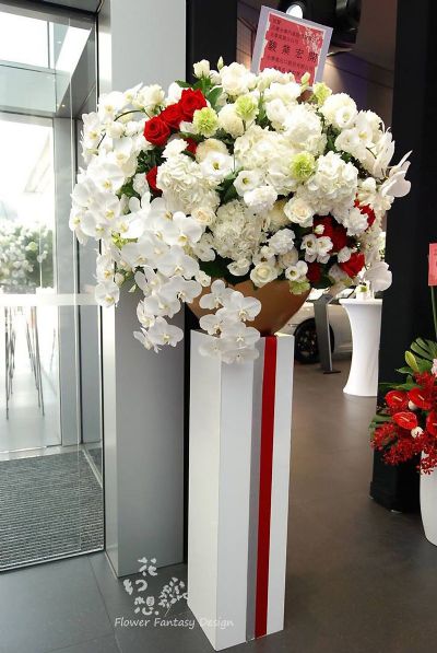 高雄保時捷展示中心開幕
